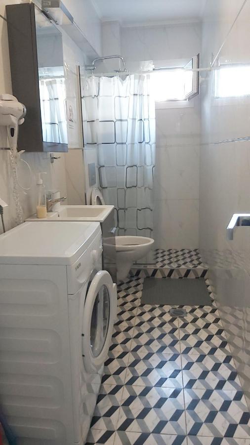 D&B Apartment 3 Paralía Екстериор снимка