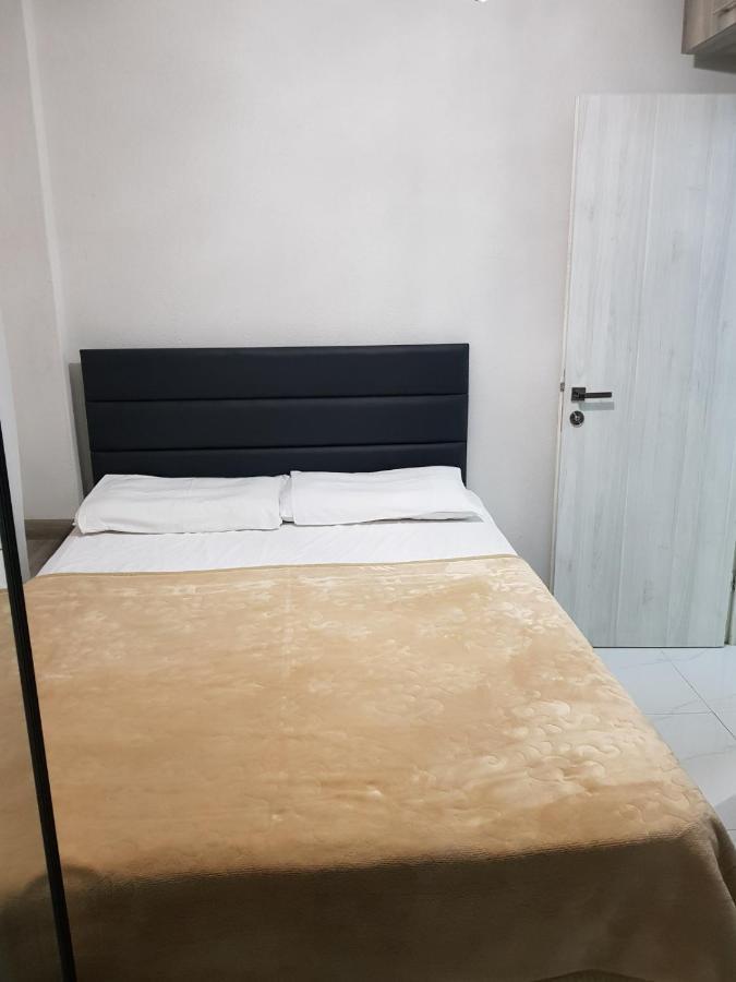 D&B Apartment 3 Paralía Екстериор снимка